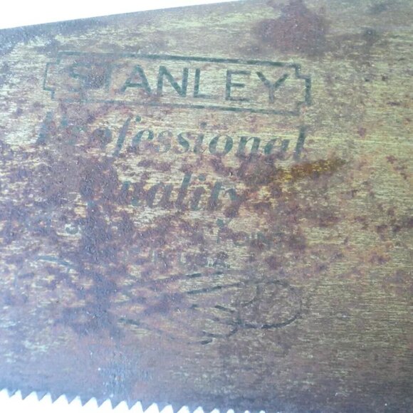 Stanley Handsaw Vintage Wooden Handle 26" Blade Made in the USA Professional - Picture 6 of 9
